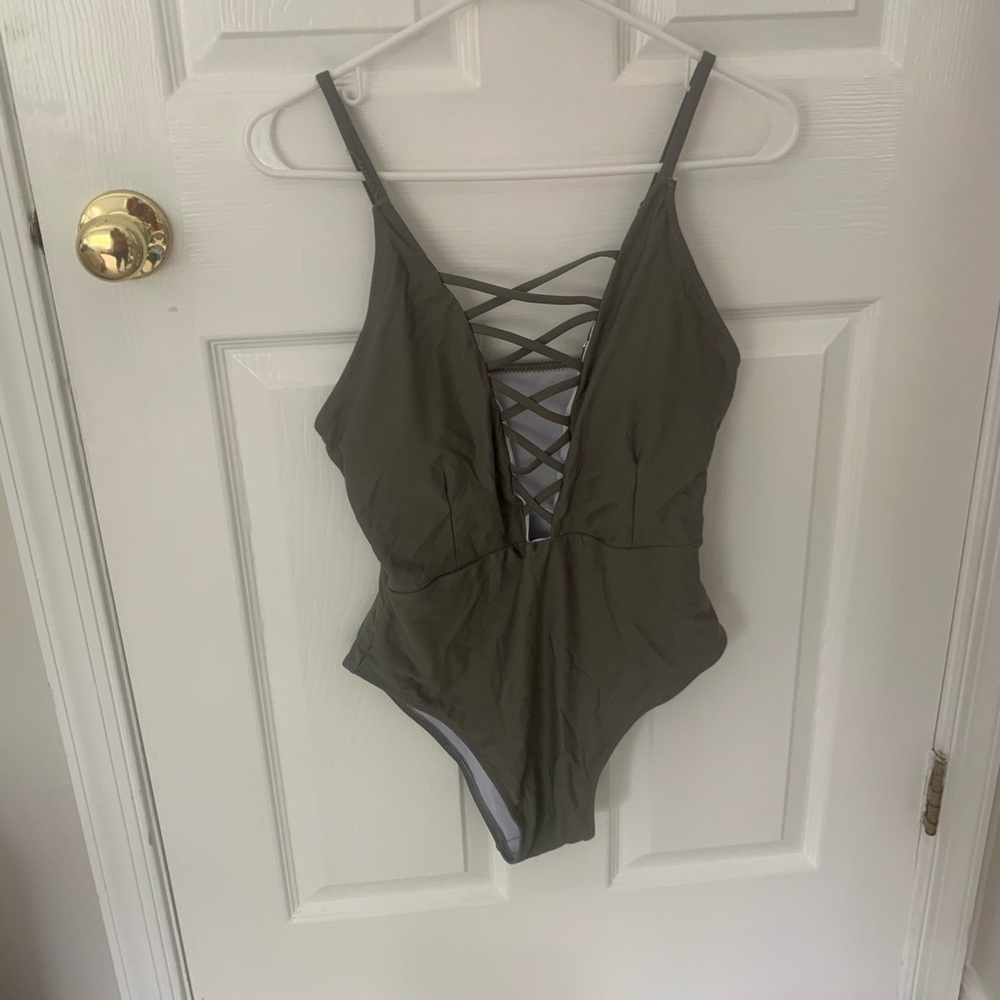 Stylish one piece bathing suit